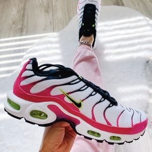 Nike air max plus sneakers
